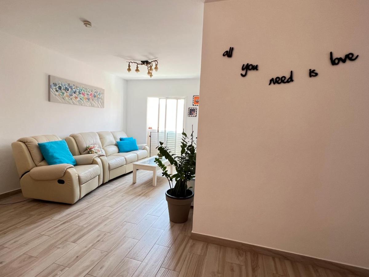 Bed & Breakfast Descanso Y Relax Puerto del Rosario  Exterior photo