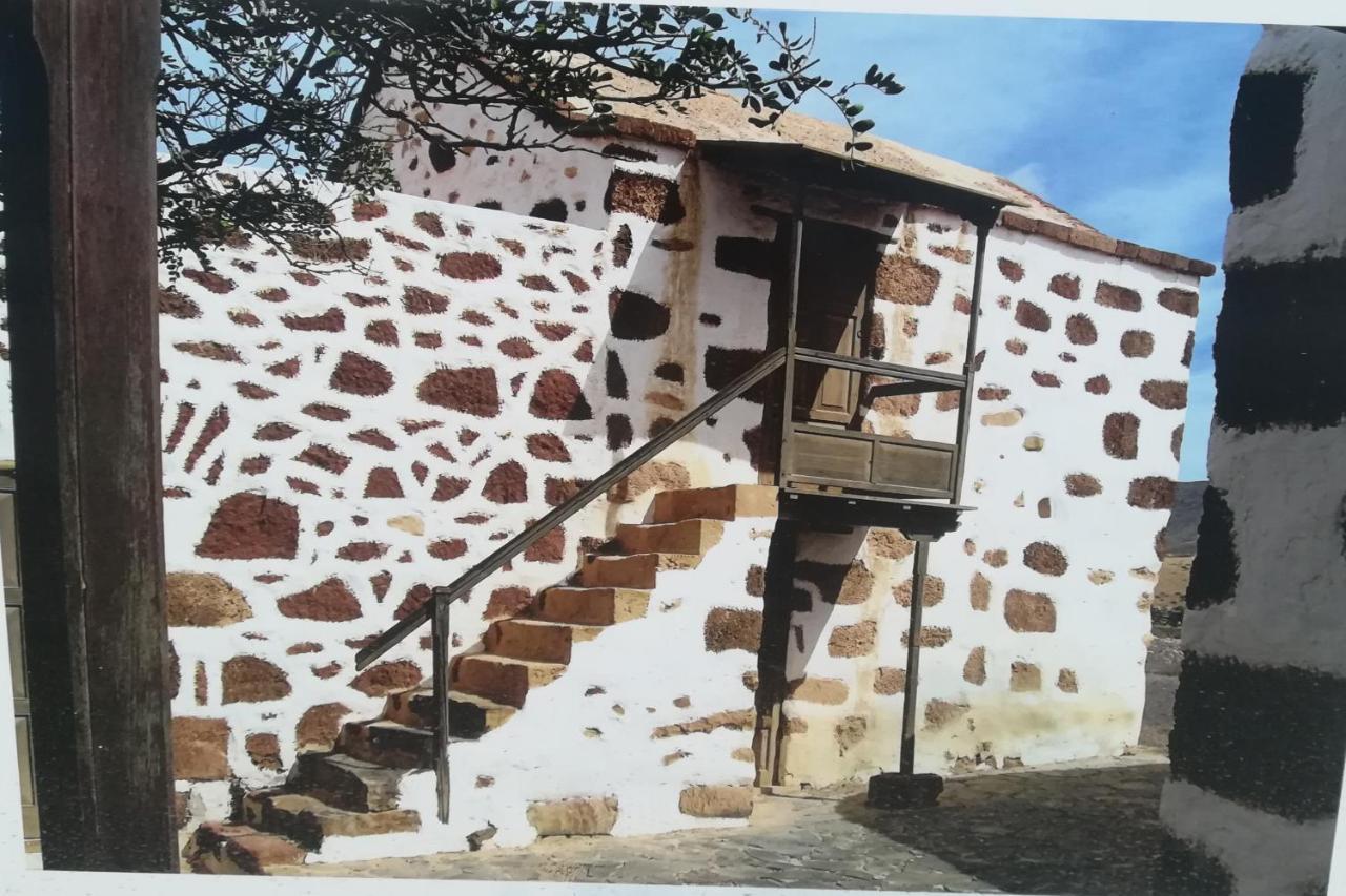 Bed & Breakfast Descanso Y Relax Puerto del Rosario  Exterior photo